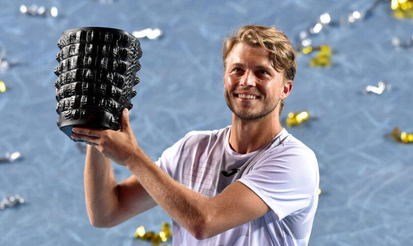 « Il est tout le temps là, il se bat comme un rat » : Alexandre Müller, tennisman français, explose à 27 ans