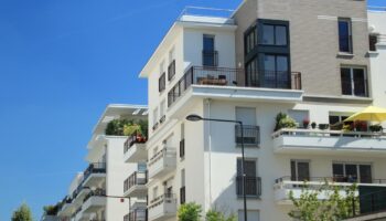 Immobilier: faut-il acheter dans le neuf ?