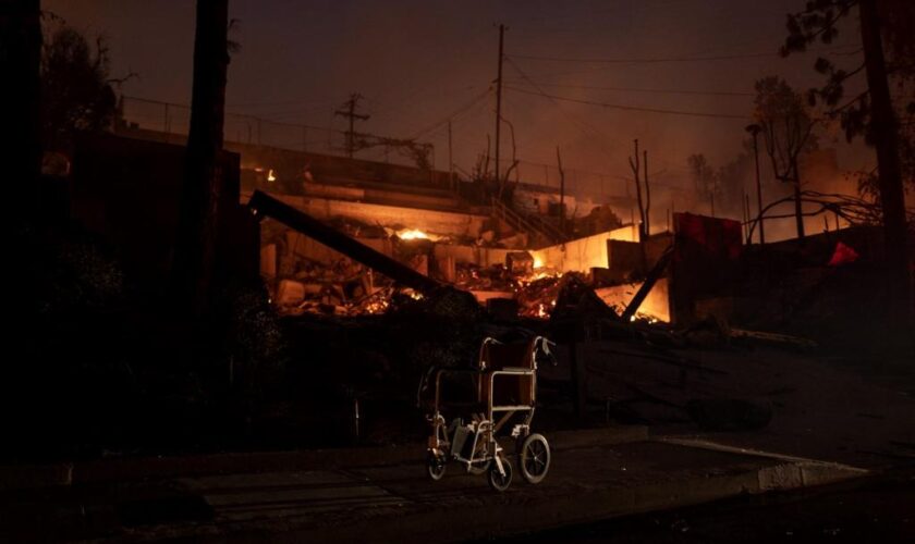 Incendies de Los Angeles : des personnes handicapées meurent piégées dans leur maison