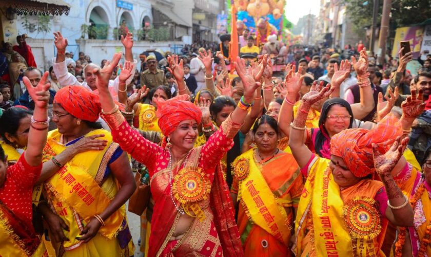 Inde : qu’est-ce que le Kumbh Mela, pèlerinage hindou et plus grand rassemblement humain de la planète ?