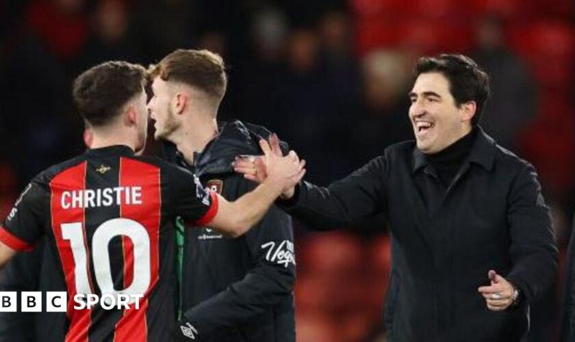 Bournemouth manager Andoni Iraola celebrates their latest victory