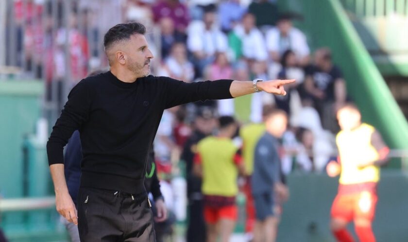 Iván Ania, en la previa del Castellón - Córdoba CF: «No es un problema tener más jugadores en plantilla»