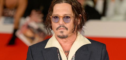 Johnny Depp warnt Fans vor Internetbetrügern