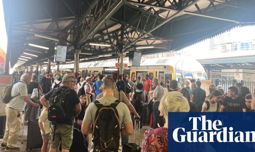 More than 1,000 Sydney train cancellations and hour-long delays expected by late Wednesday