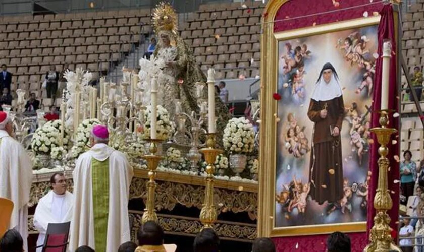 Muere el cardenal Angelo Amato, quien beatificó a Madre María de la Purísima