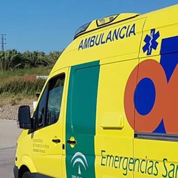 Muere un trabajador tras precipitarse desde un tejado en Benalmádena