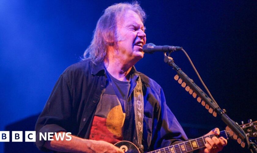 Neil Young pulls out of Glastonbury and says it is 'under corporate control'