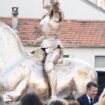 Nice : contraint par la justice de démonter «sa» statue de Jeanne d’Arc, Estrosi enrage contre le préfet Moutouh