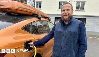 Norway on track to be first country to hit 100% electric vehicles target