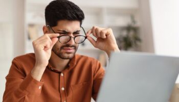 Only those with 20/20 vision can spot 15 differences in tricky brainteaser