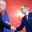 Österreich: Bundespräsident Van der Bellen beauftragt FPÖ-Chef Kickl mit Regierungsbildung