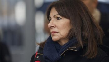 PSG : «Non, on ne vendra pas le Parc des Princes», Anne Hidalgo en remet une couche