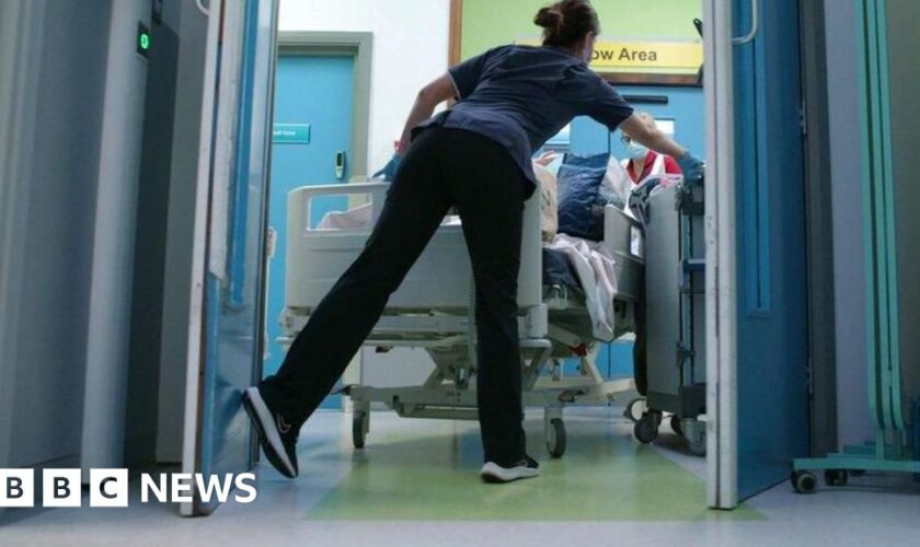 Patients dying in hospital corridors, say nurses