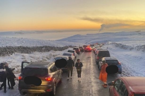 Peak District fury as gritters unable to work thanks to 200 double-parked cars blocking road