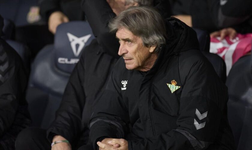 Pellegrini: «Estuvimos muy pasivos y les dejamos jugar»