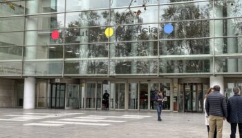 Piden 13 años de cárcel para el monitor de una granja escuela acusado de abusar de tres niñas en Valencia