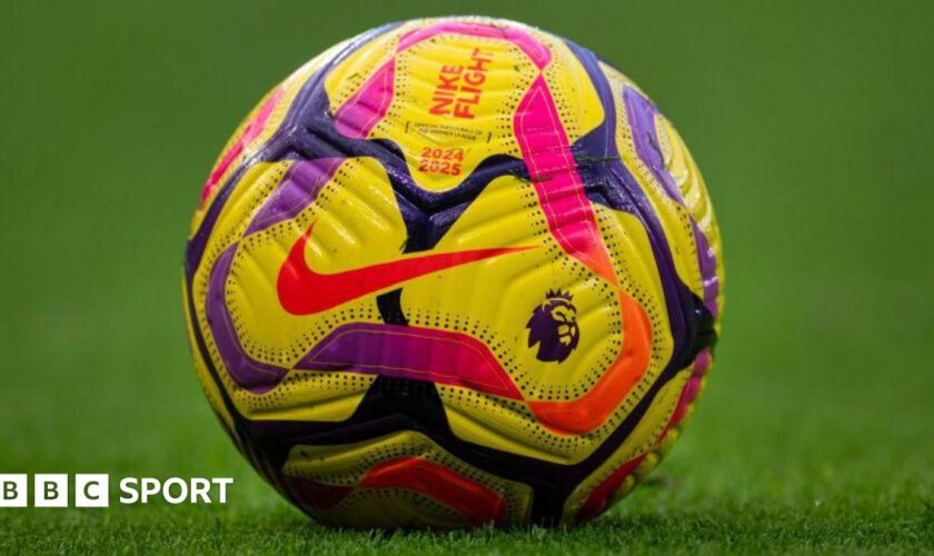 Premier League ball