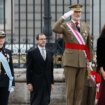 Robles hace suya la llamada del Rey a la "tolerancia y el respeto" en la Pascua Militar y juntos alaban a los militares de la dana: "Queda mucho por hacer"