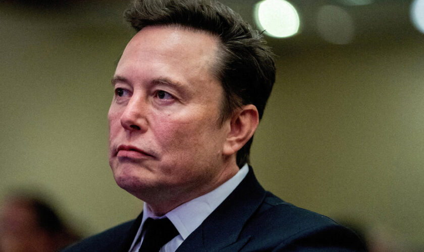 S.E.C. Sues Elon Musk Over Twitter-Related Securities Violations