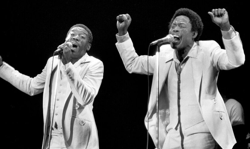 Sam Moore, Half of Dynamic Soul Duo Sam & Dave, Is Dead at 89