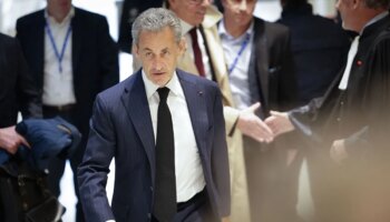 Sarkozy afronta hasta diez años de cárcel por el uso de fondos libios