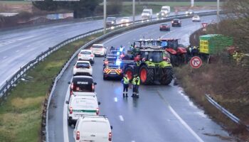 Seine-et-Marne : bloqués à 50 km de Paris, des agriculteurs se disent « traités comme des terroristes »