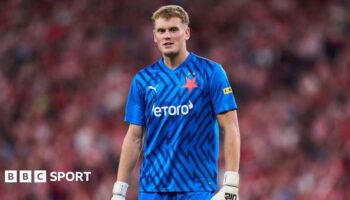 Goalkeeper Antonin Kinsky playing for Slavia Prague