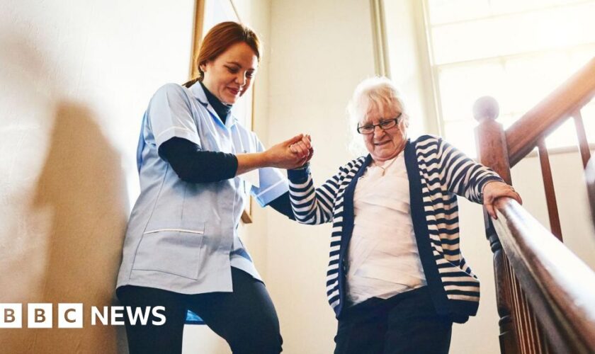 Streeting defends 2028 timescale for long-term social care plans