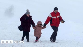 Sub-zero temperatures across UK as floods remain