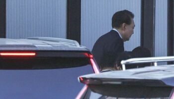 Südkorea: Ermittler verhaften suspendierten Präsidenten Yoon Suk-yeol in Seoul