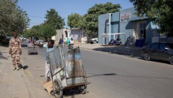 Tchad : retour au calme à N'Djamena après l'attaque meurtrière du palais présidentiel