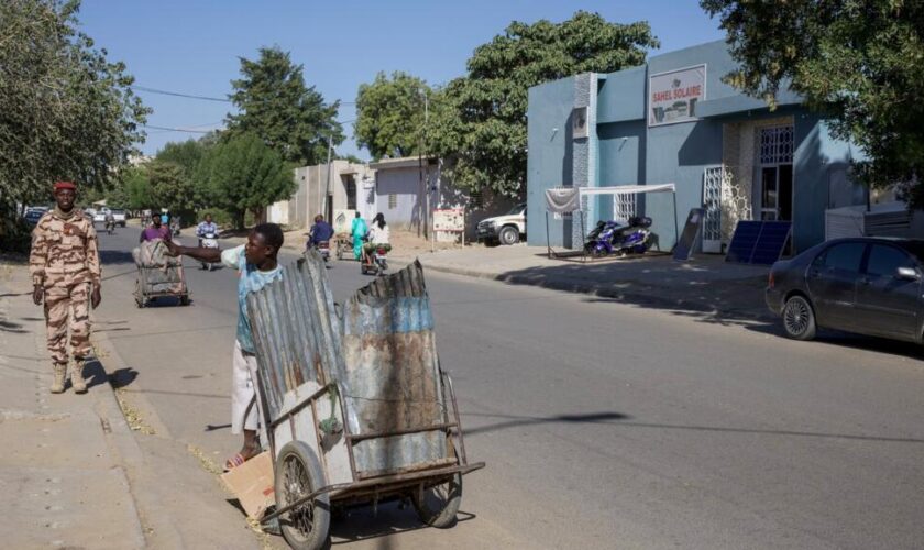 Tchad : retour au calme à N'Djamena après l'attaque meurtrière du palais présidentiel