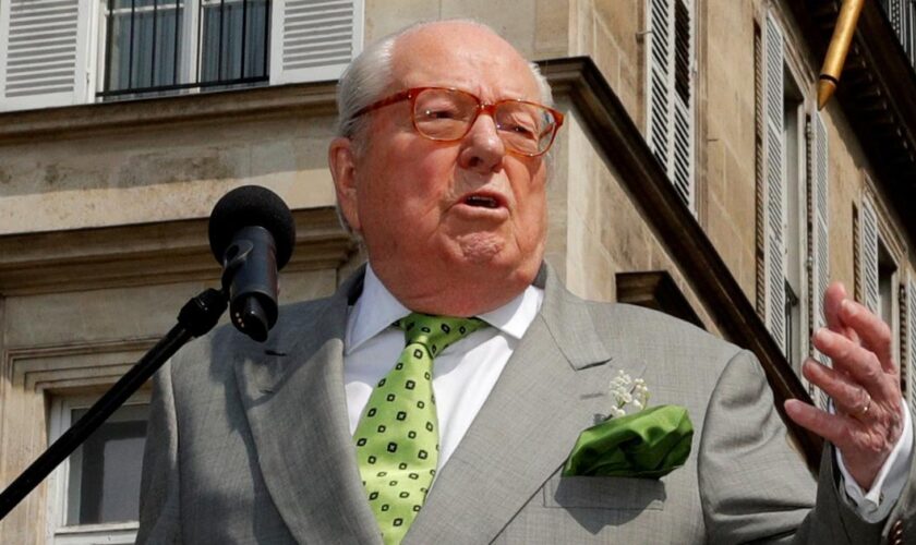 «Tribun du peuple», «figure de la vie politique française»... Les réactions de la classe politique après l’annonce de la mort de Jean-Marie Le Pen