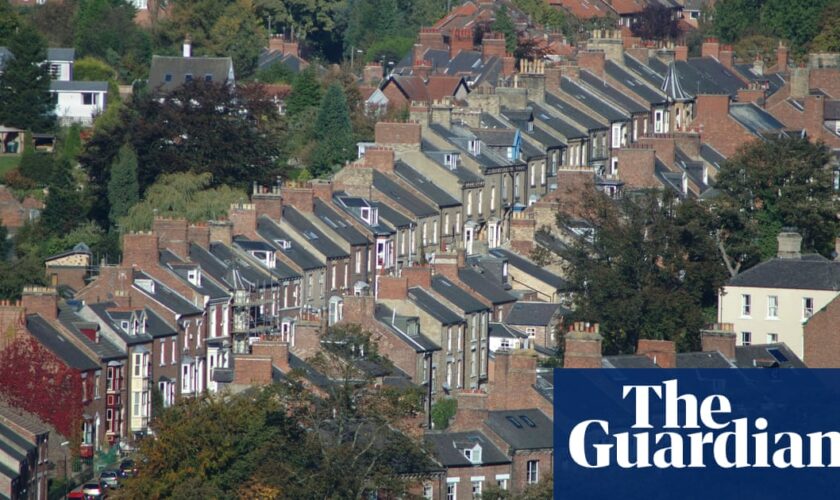 UK house price growth slowed to 3.3% over 2024, says Halifax