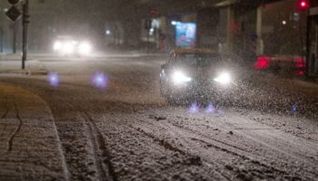 In Nordrhein-Westfalen und anderen Bundesländern wird für Donnerstag Neuschnee erwartet. Foto: Henning Kaiser/dpa