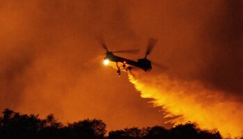 'Whiplash' o latigazo hidroclimático, el fenómeno detrás de los peores incendios de la historia de California