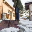 Winter-Wetter: Schnee und Glatteis: Zu diesen Uhrzeiten müssen Sie morgens vor Ihrer Haustür Schnee schippen