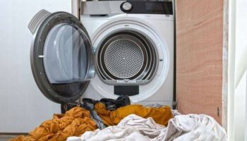 Woman's five ways to 'refresh' clothes without washing and saves money on bills