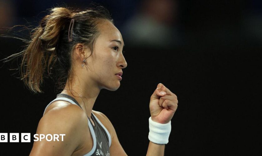 Zheng Qinwen clenches her fist during her 2025 Australian Open first round